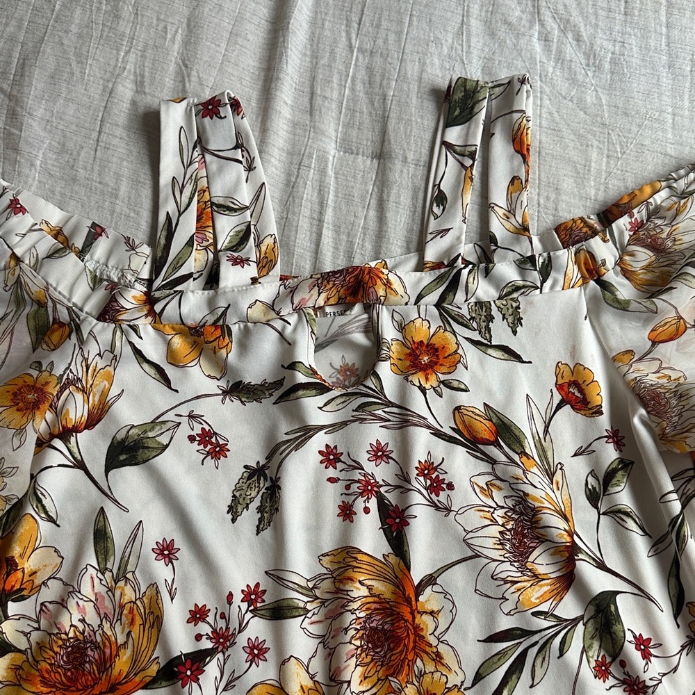 Perseption Concept Floral Off-Shoulder Blouse - Cream and Orange Size XL - Picture 3 of 7